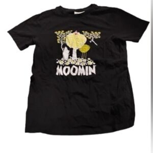 Moomin Graphic Tee Shirt Fits Women's Sz XS